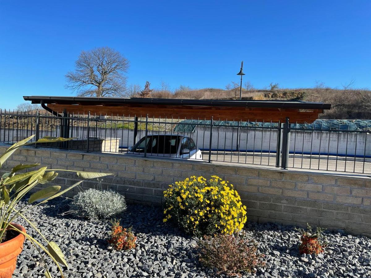 Villa "Lago Blu" Vista Lago Di Bracciano, Con Vasca Idromassaggio Esterna Trevignano Romano Eksteriør billede